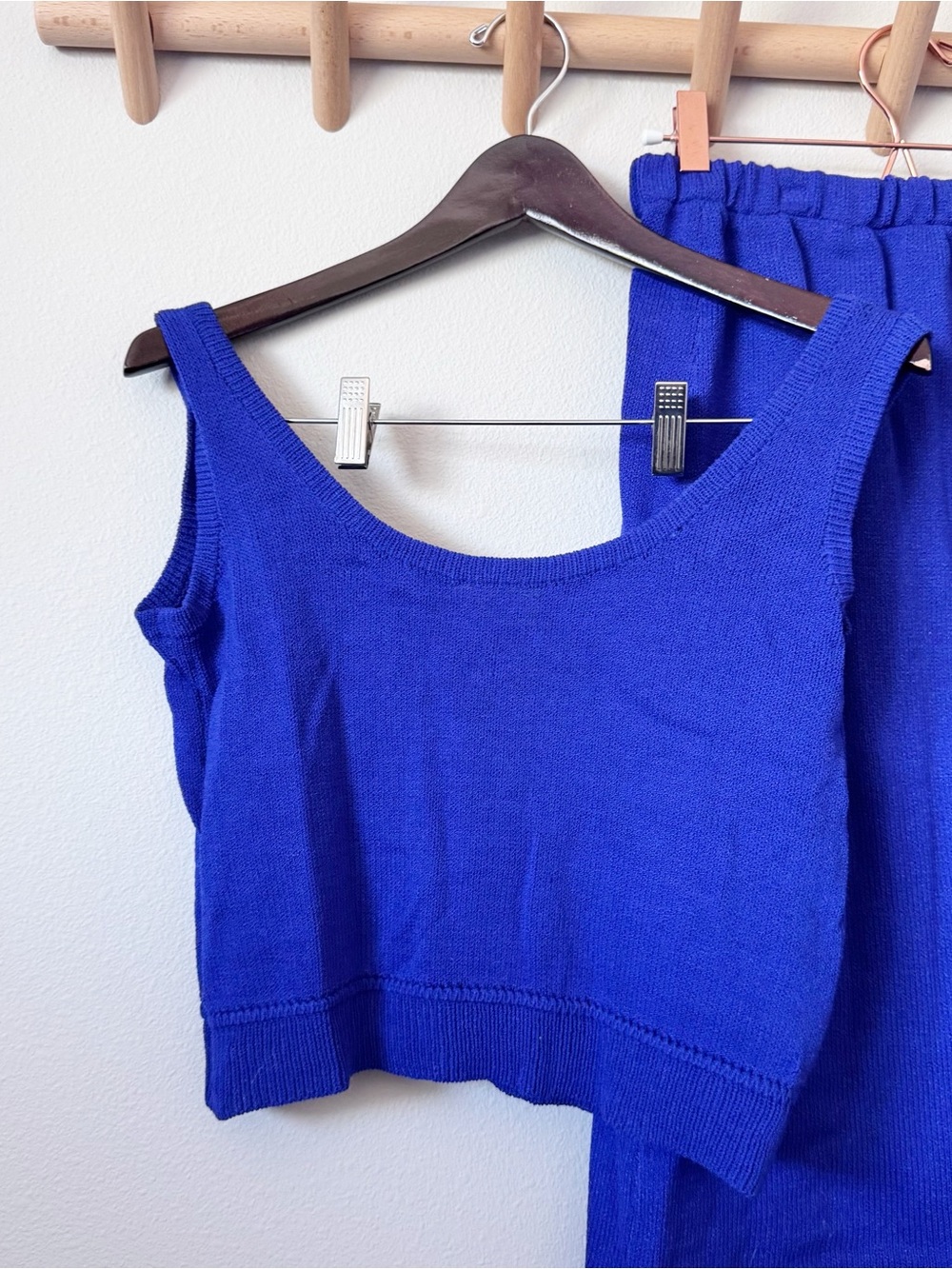 St. John Vibrant Royal Blue Three-Piece Knit Set - Jacket, Top & Skirt - Picture 4 of 8